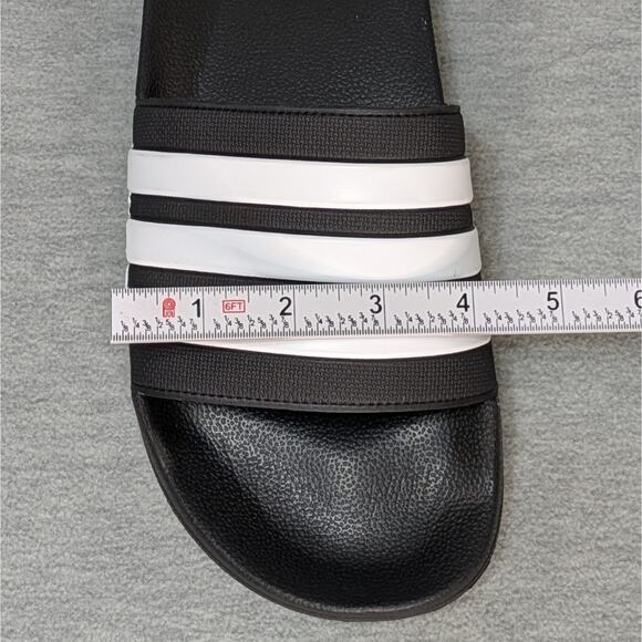 NWOT Adidas Adilette Shower Slip On Sandals Slides Core Black White  Mens 11 - Picture 4 of 9